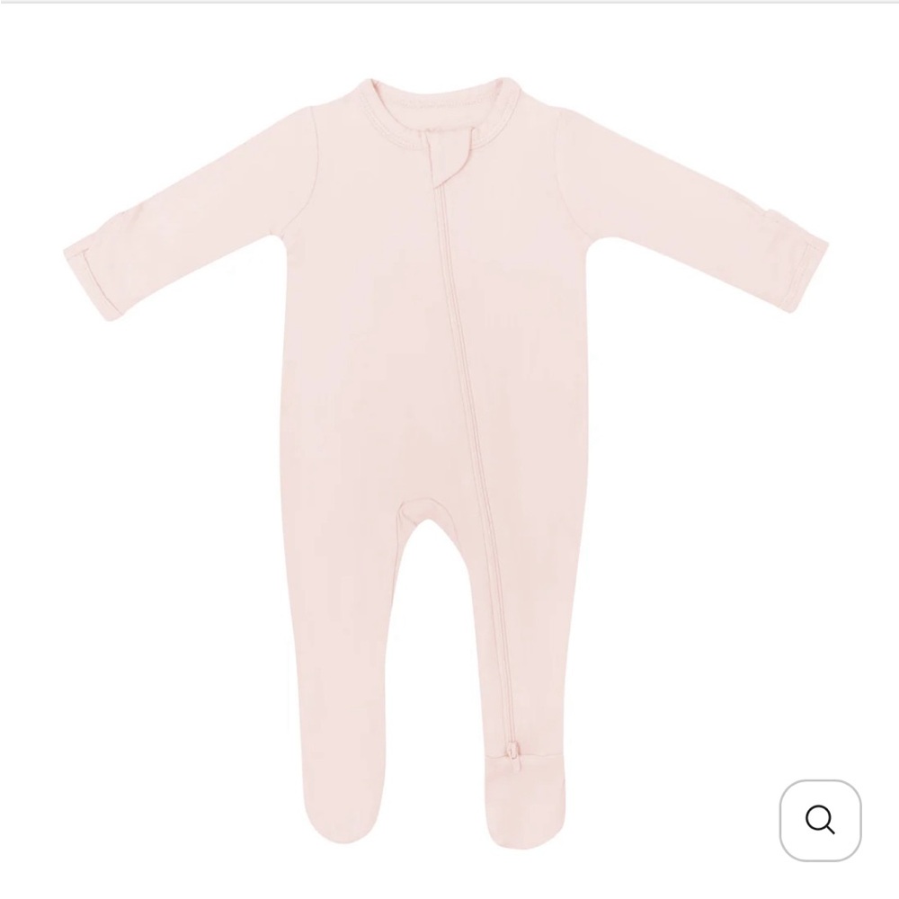 Kyte Baby Zipper Footie in Blush, size 3-6mth